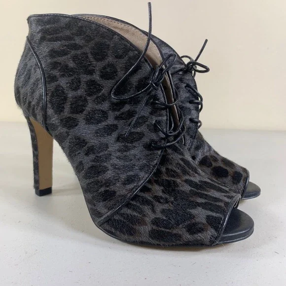Louise et Cie Leopard Print Cow Hair Fur Peep Toe Lace Up Ankle Booties Heels 6M - Picture 6 of 12
